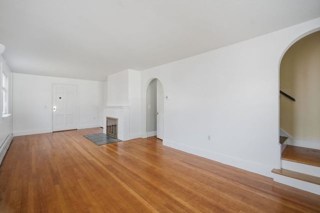 77 Locust Street, Holyoke, MA 01040