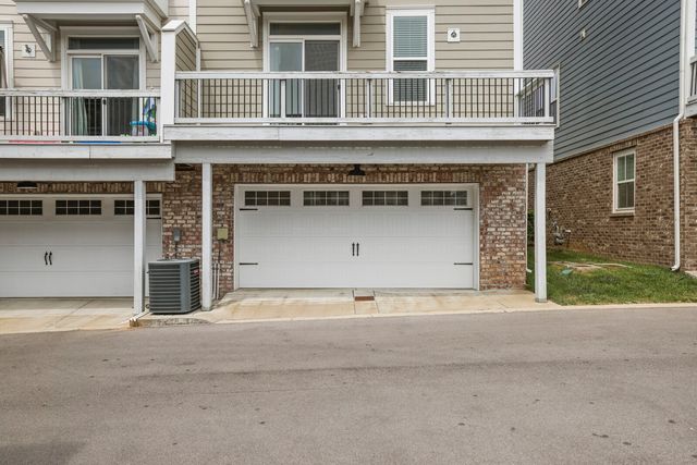 159 Burkitt Commons Ave, Nolensville, TN 37135