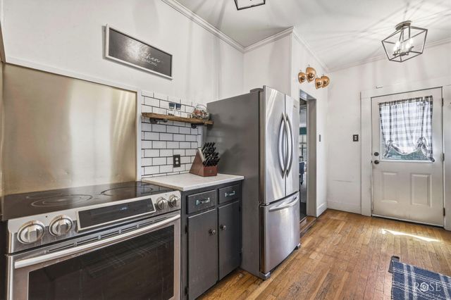 222 N Monroe Street, San Angelo, TX 76901