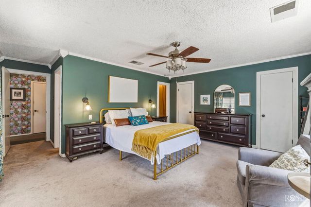 222 N Monroe Street, San Angelo, TX 76901