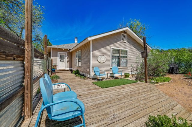 222 N Monroe Street, San Angelo, TX 76901