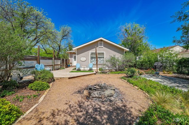222 N Monroe Street, San Angelo, TX 76901