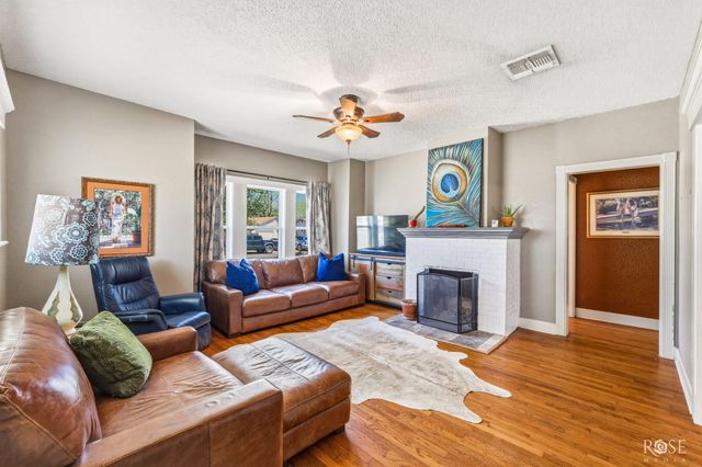 222 N Monroe Street, San Angelo, TX 76901