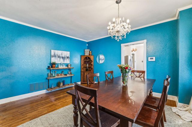 222 N Monroe Street, San Angelo, TX 76901
