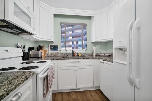 344 Sea Cloud Circle, Edisto Island, SC 29438
