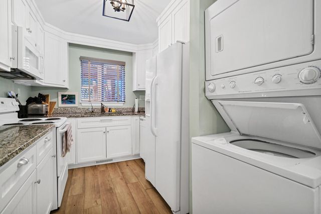 344 Sea Cloud Circle, Edisto Island, SC 29438