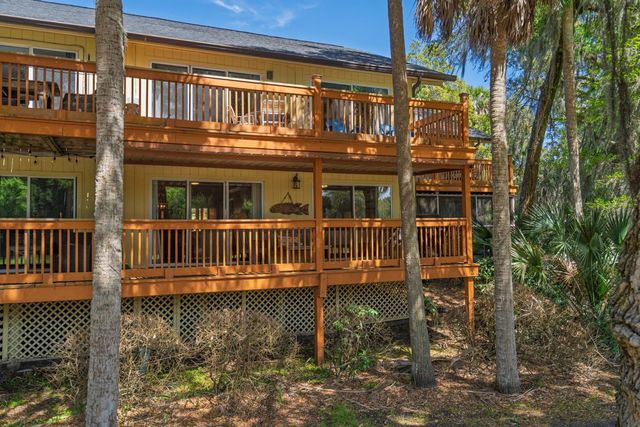 344 Sea Cloud Circle, Edisto Island, SC 29438