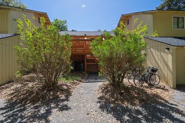 344 Sea Cloud Circle, Edisto Island, SC 29438