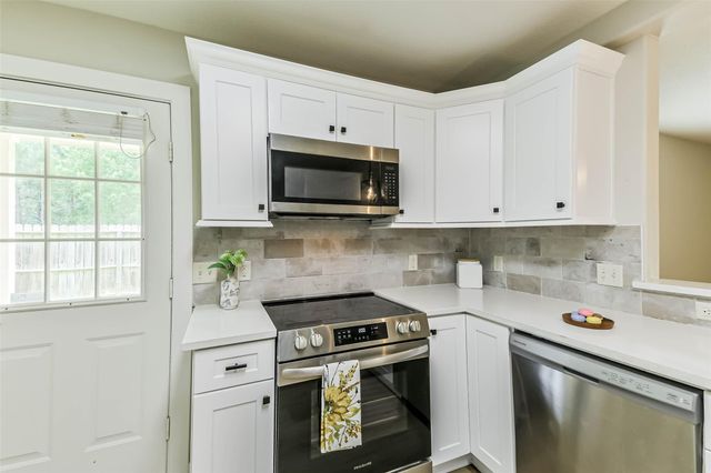 1799 League Line Road 5, Conroe, TX 77304