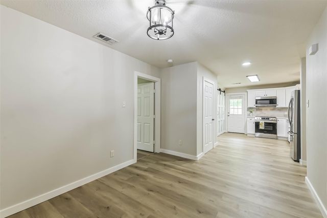 1799 League Line Road 5, Conroe, TX 77304