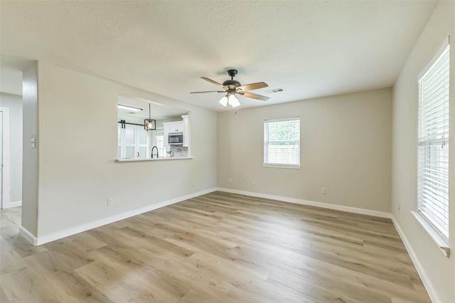 1799 League Line Road 5, Conroe, TX 77304