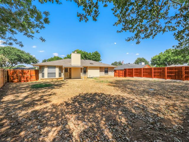 408 Anice Lane, Euless, TX 76039