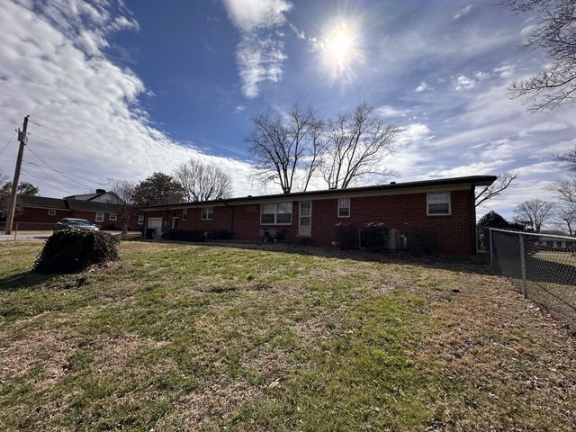 110 Westwood 6th Ave, Mcminnville, TN 37110