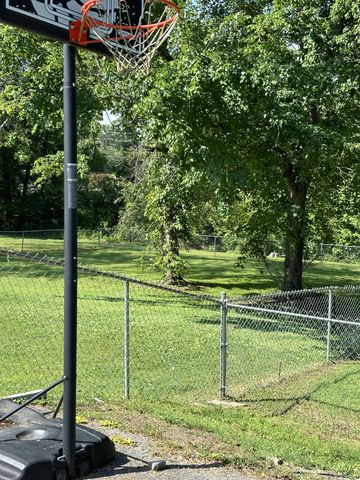 110 Westwood 6th Ave, Mcminnville, TN 37110