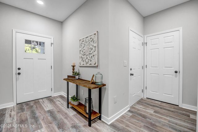 85 DELMONTE Street, Baldwin, FL 32234