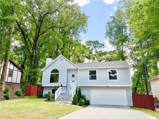 8399 Lake Drive, Snellville, GA 30039