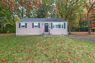4 Edward Cody Lane, Weymouth, MA 02190