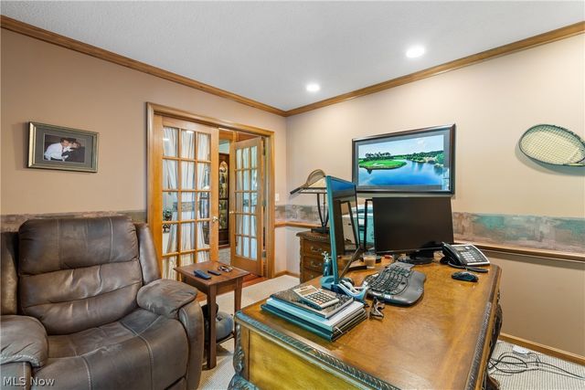 1938 Fairway Drive, Uniontown, OH 44685