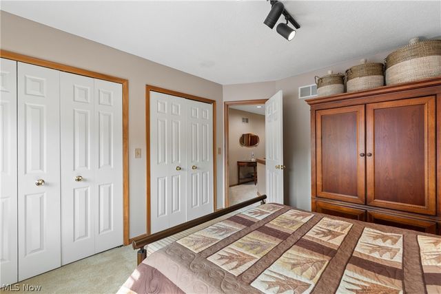 1938 Fairway Drive, Uniontown, OH 44685