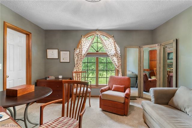 1938 Fairway Drive, Uniontown, OH 44685