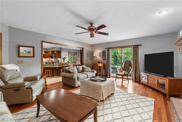 1938 Fairway Drive, Uniontown, OH 44685