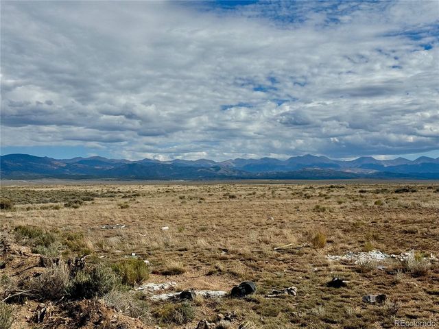 4 S 3rd St, Blanca, CO 81123