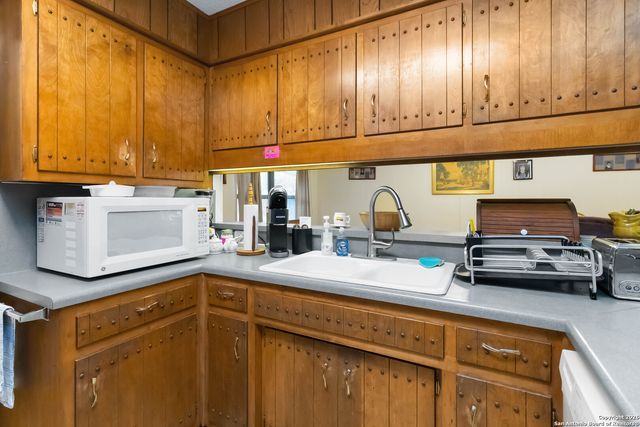 11611 Veradero, San Antonio, TX 78216