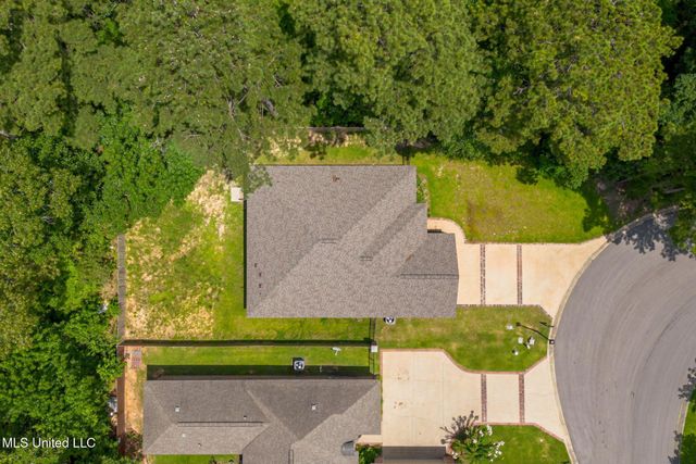 46 Canal Drive, Hattiesburg, MS 39402