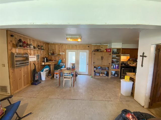 705 Pillar Street, Bowie, TX 76230