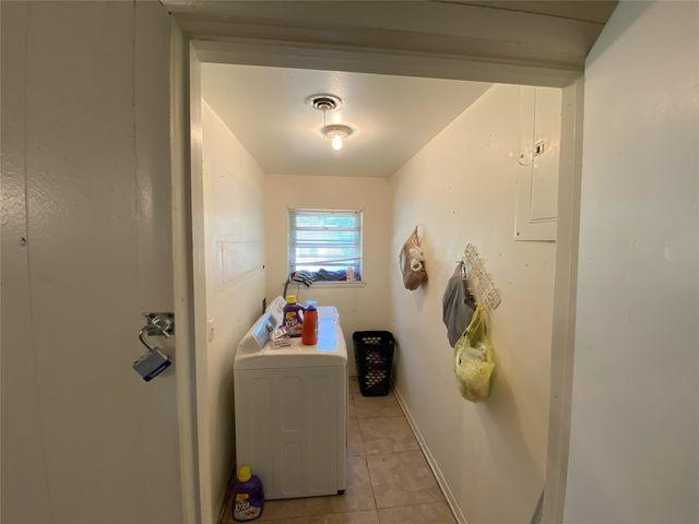 705 Pillar Street, Bowie, TX 76230