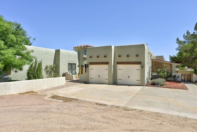 508 Albor Circle NE, Rio Rancho, NM 87124
