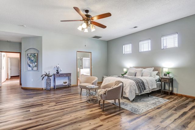 508 Albor Circle NE, Rio Rancho, NM 87124