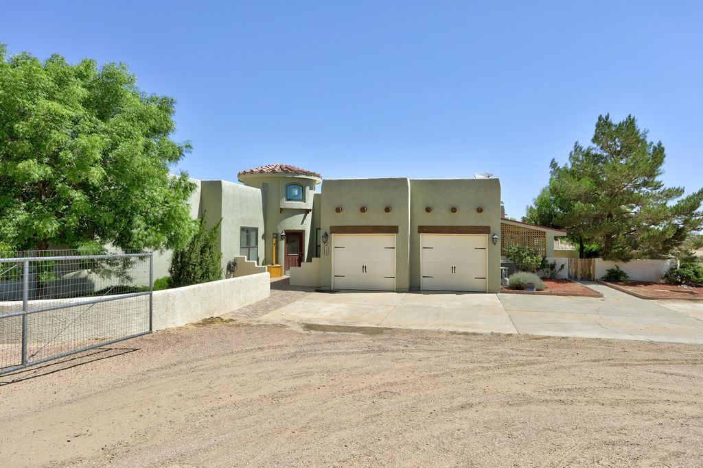 508 Albor Circle NE, Rio Rancho, NM 87124