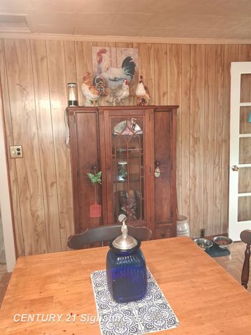 941 Bloor Avenue, Flint, MI 48504