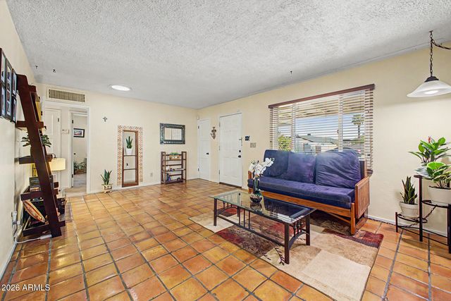 4161 N Westview Drive, Phoenix, AZ 85015