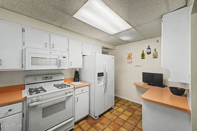 4161 N Westview Drive, Phoenix, AZ 85015