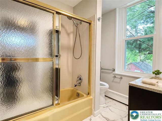909 Jackson Street 2, Easton, PA 18042