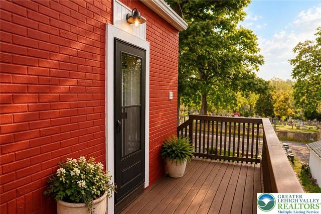 909 Jackson Street 2, Easton, PA 18042