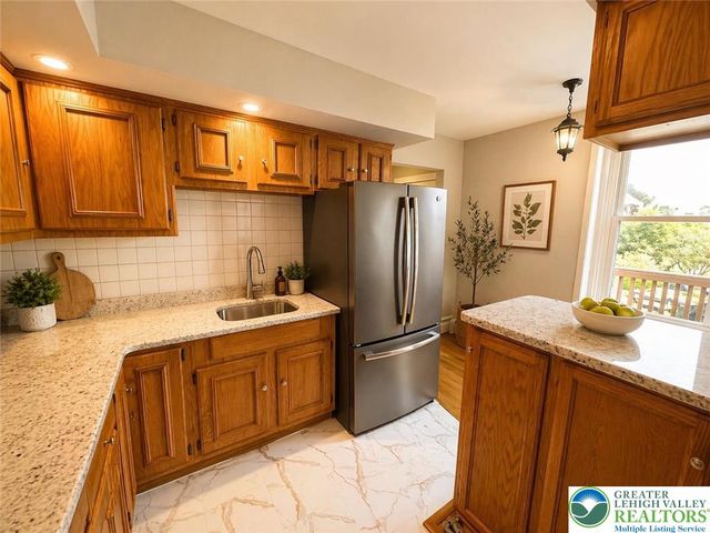 909 Jackson Street 2, Easton, PA 18042