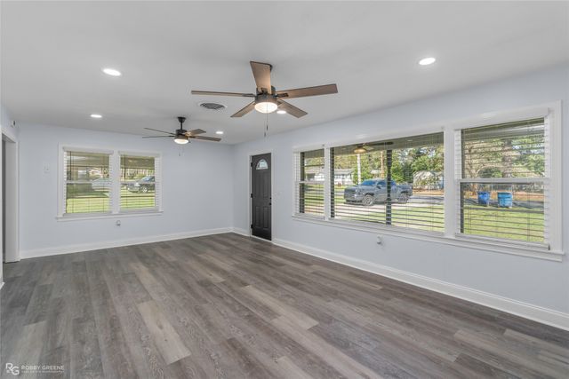 507 S Middle Landing Road, Minden, LA 71055