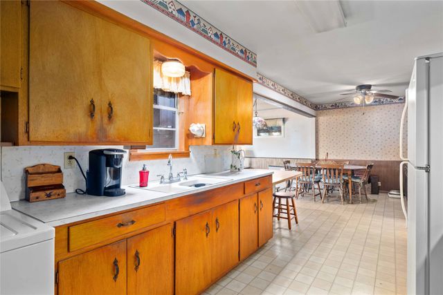 605 Valley View Drive, Brownwood, TX 76801