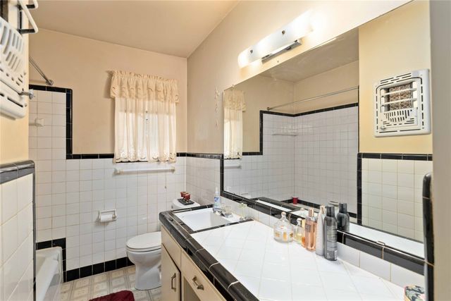 605 Valley View Drive, Brownwood, TX 76801