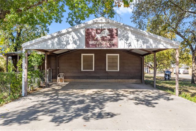 605 Valley View Drive, Brownwood, TX 76801