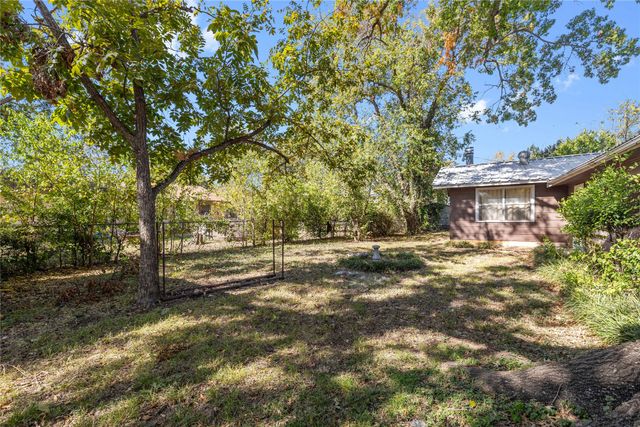 605 Valley View Drive, Brownwood, TX 76801