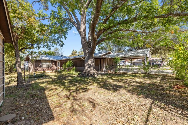 605 Valley View Drive, Brownwood, TX 76801