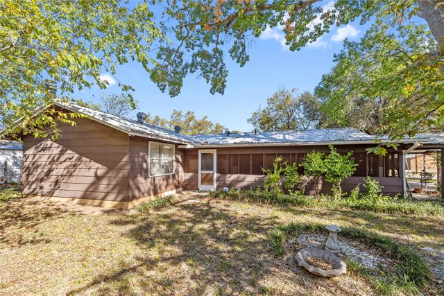 605 Valley View Drive, Brownwood, TX 76801