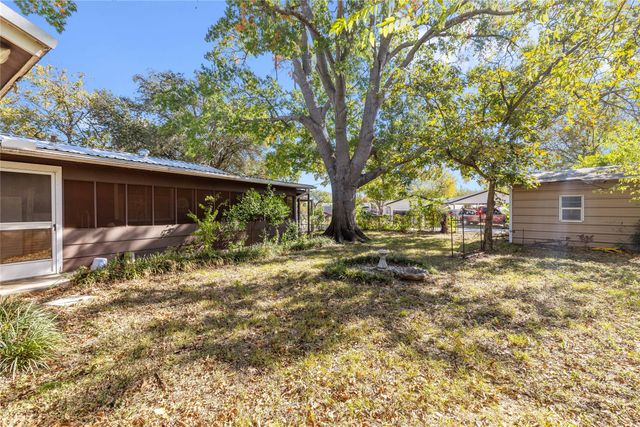 605 Valley View Drive, Brownwood, TX 76801
