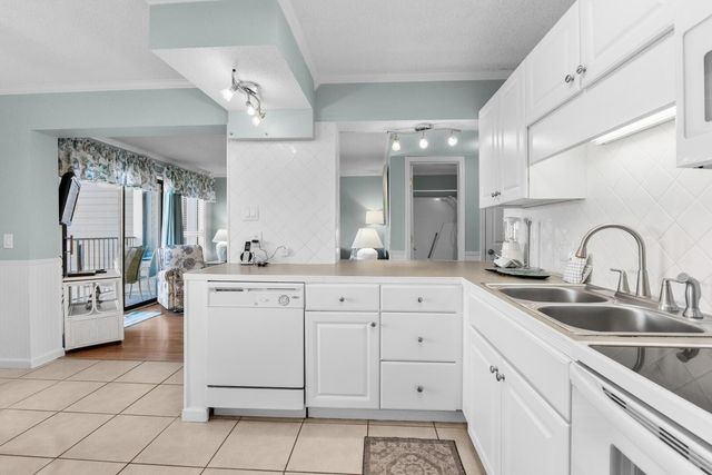 5905 S Kings Hwy Unit 327A, Myrtle Beach, SC 29575