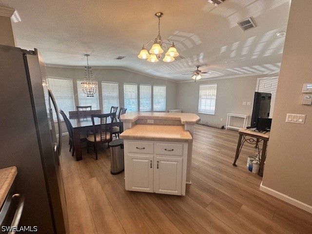 1509 Diamond Lake CIR, Naples, FL 34114