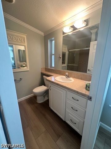 1509 Diamond Lake CIR, Naples, FL 34114